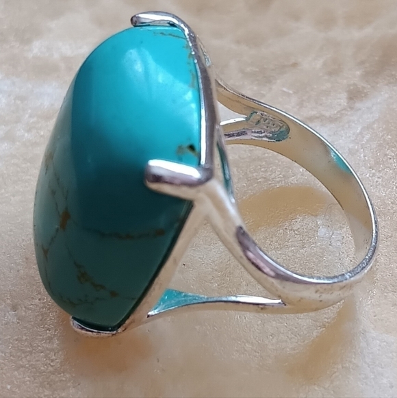 .925 Sterling Silver Turquoise Ring - Picture 4 of 10